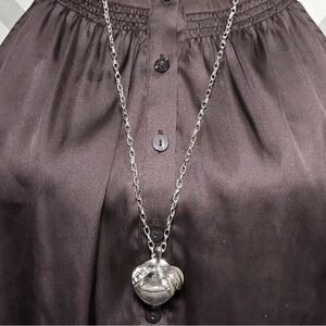 Stunning RARE Nina Ricci lucite apple necklace